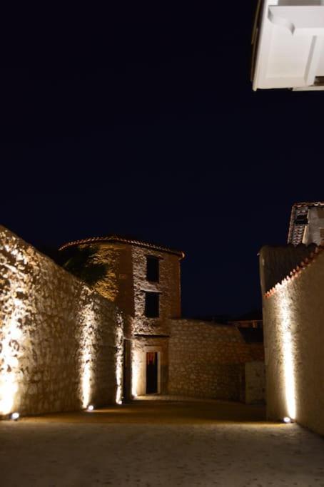 Tour Medievale Fortifiee Entierement Restaure Saint-Sever  المظهر الخارجي الصورة